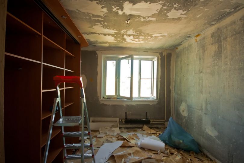 Как снять старую краску - лучшие способы как удалить со стен, потолка и пола слой краски (75 фото)
