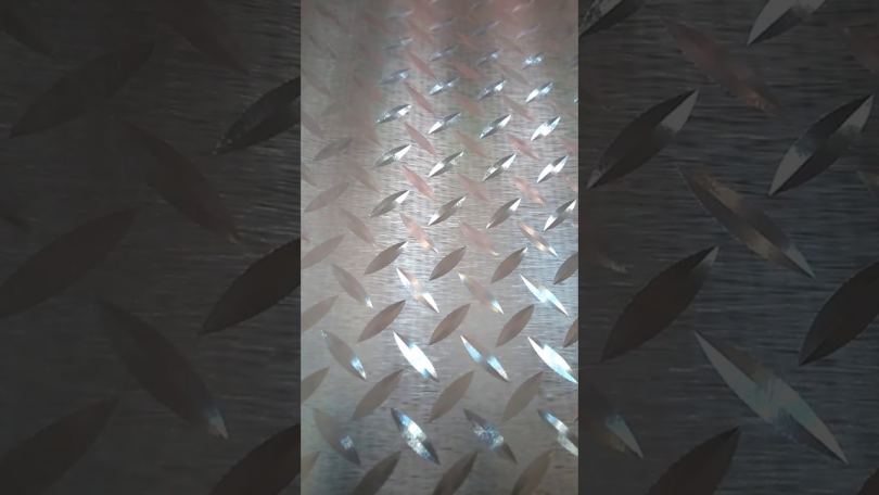 Лист рифленый: как правильно подобрать и рекомендации как применить в строительстве металлические листы с рифлением (100 фото и видео)